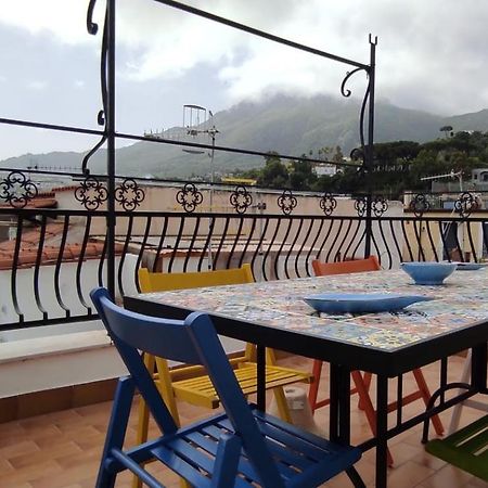 La Casa Rosa Di Giulia Villa Ischia Bagian luar foto